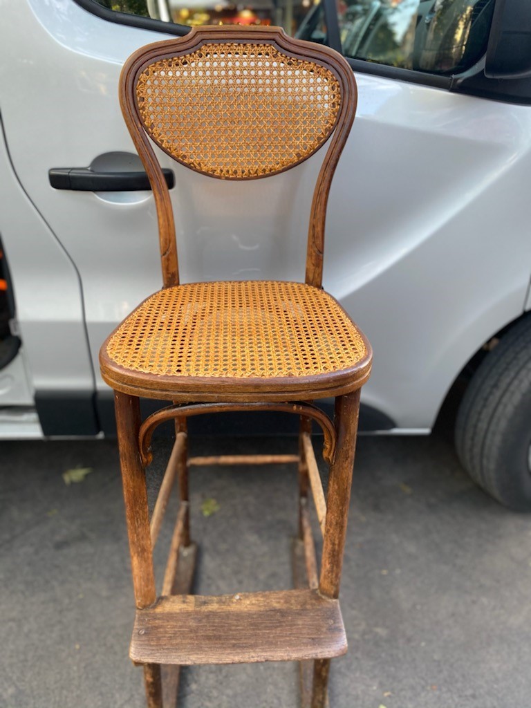 Rénovation cannage chaise Paris